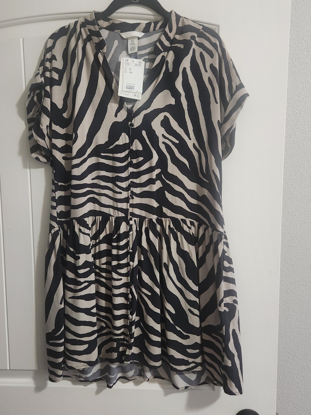 H&M Black and Beige Zebra-Print Tiered Button Dress
